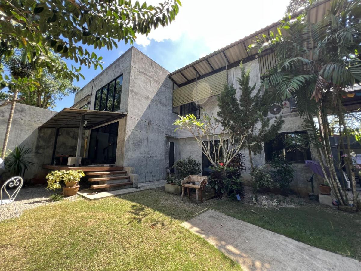 อ่าวนางเธิร์ดเพลส Bed & Breakfast Ao Nang ภายนอก รูปภาพ