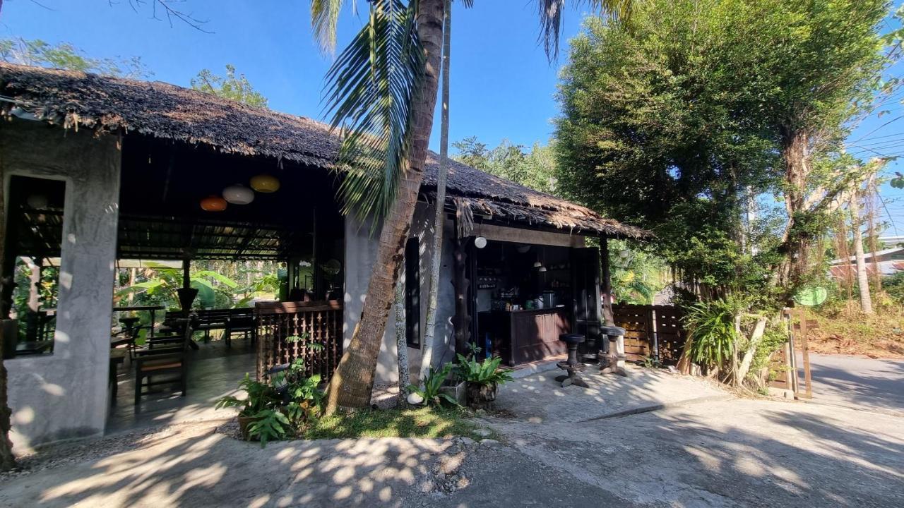 อ่าวนางเธิร์ดเพลส Bed & Breakfast Ao Nang ภายนอก รูปภาพ