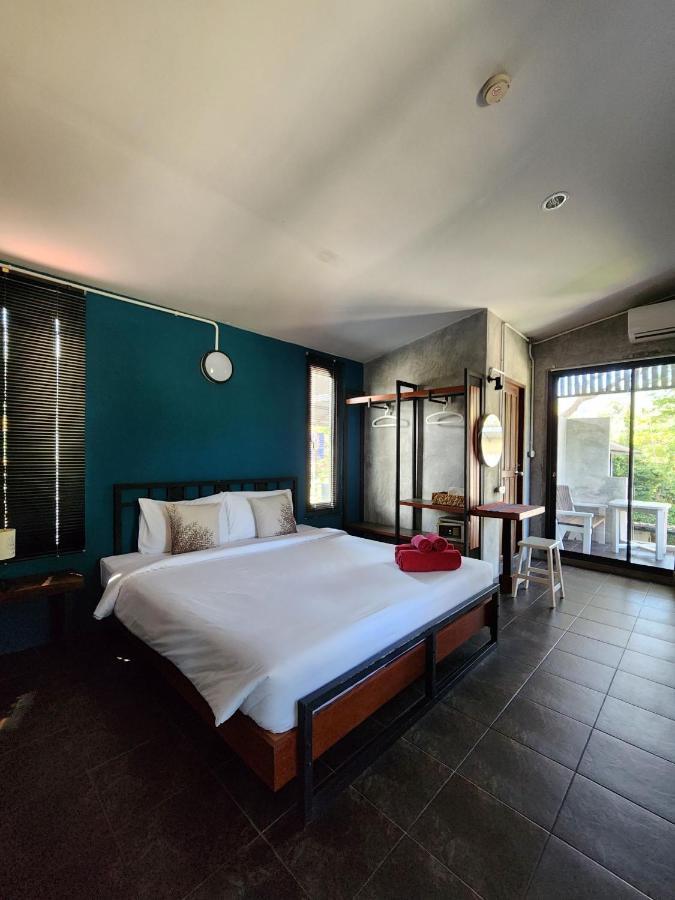 อ่าวนางเธิร์ดเพลส Bed & Breakfast Ao Nang ภายนอก รูปภาพ